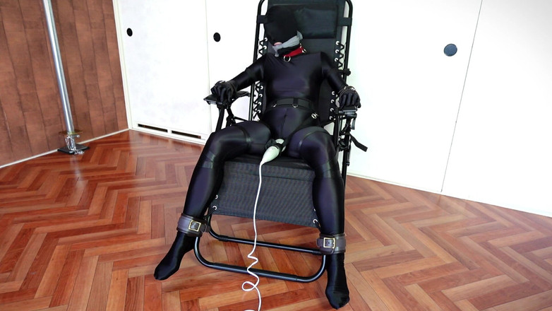 ushirosugatanomiki: Neraka orgasme di mana wanita tidak dapat diungkapkan