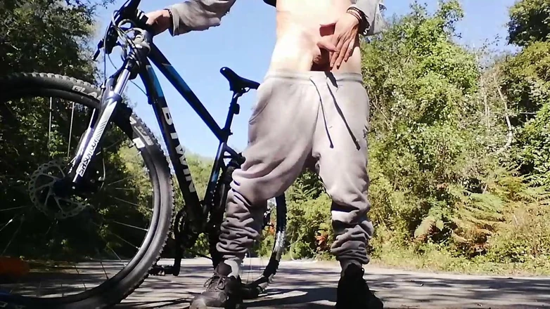 Teen bike with dildo Schwul-Porno-Videos | Faphouse