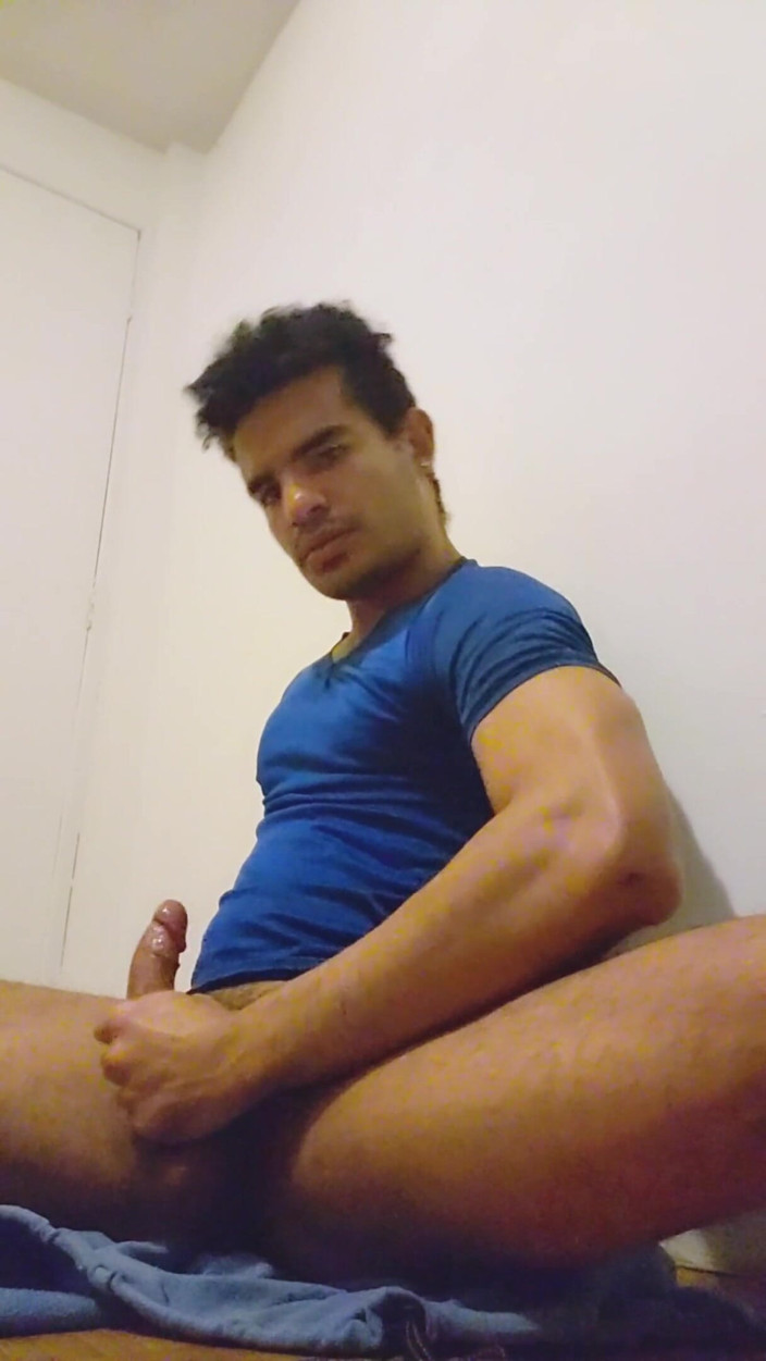 trebol_Jess: Латинська збуджена брюнетка і дрочить