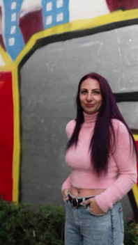 Tysk scout - tysk inked MILf Devil Akita med lång labia plocka upp för första casting knull