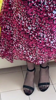 Tante Sandra in Einem Atemberaubenden Hüftgürtel