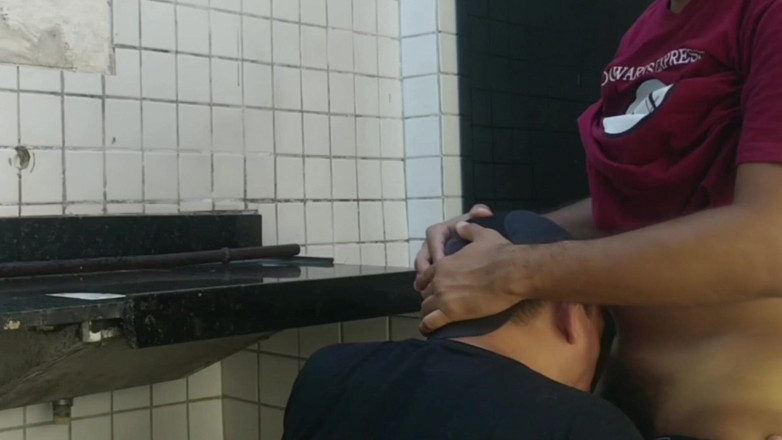 MiguellTrajano: Prezerwatywa do oklep analnego geja Amadora