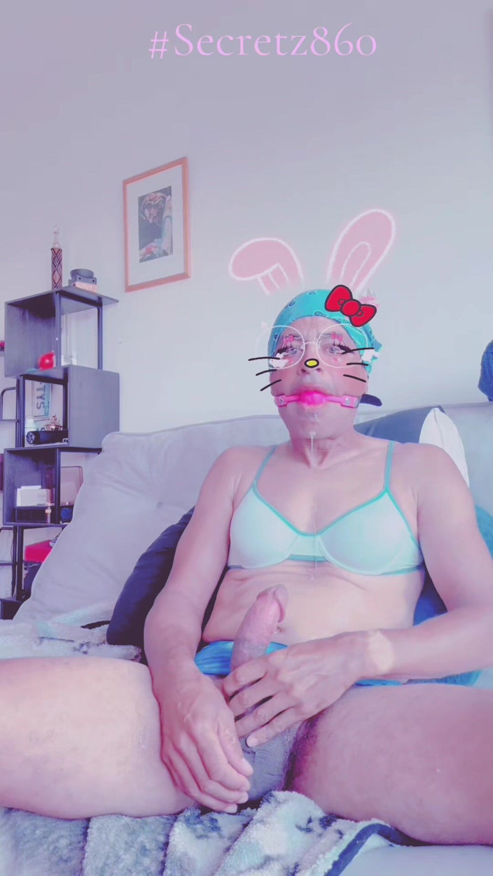 Creative Self Pleasure: Kris Reelz - Náuseas En Una Bola De Boca Por Encima...