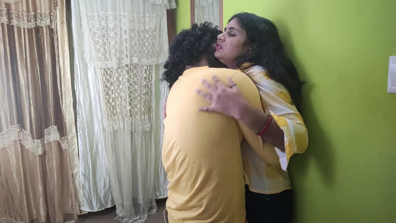 Vaigavarun45: Step Sister Hot Romance Shirt and Jeans Removal Hot Boobs...