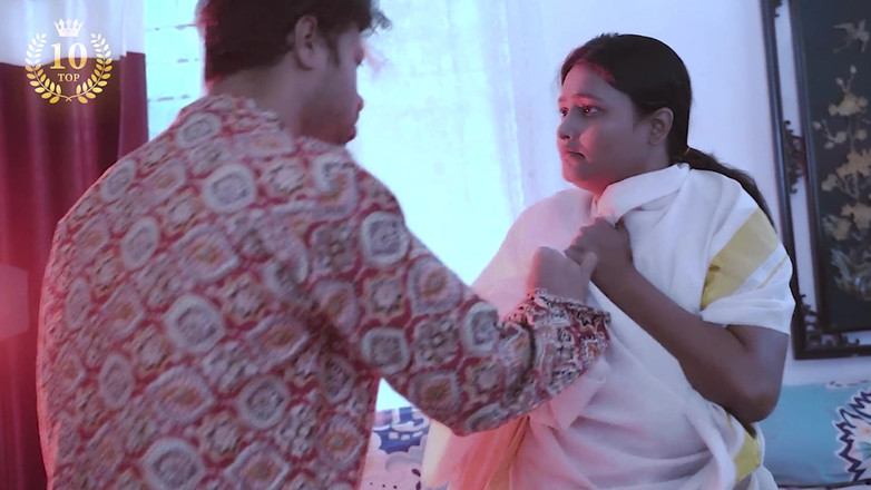 Top10: Văduvă desi bhabi futută de Dewar după ce soțul ei...