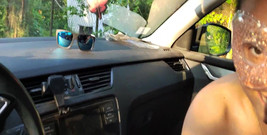 Emma_Alex: Auto dobrodružství s krásnou holkou. Téměř chycen sousedem, zatímco kouří....