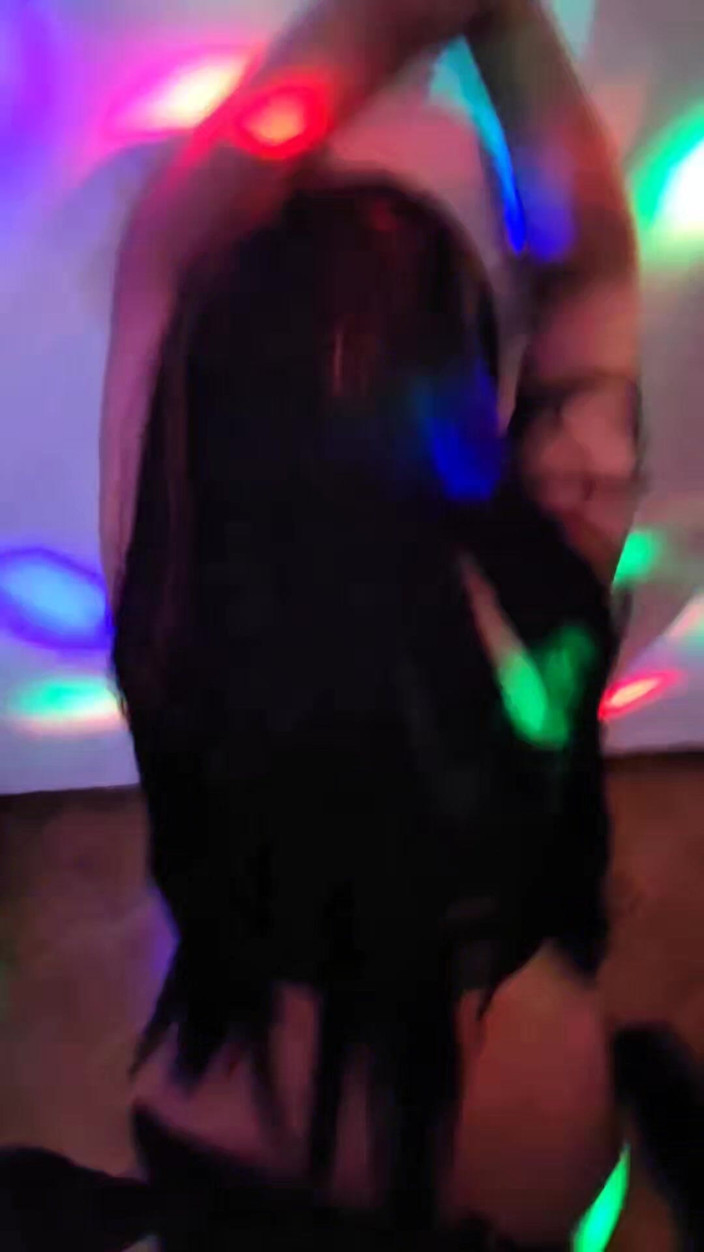 Astrid Cute: I Had Sex Secretly at My Friend's Birthday Party!!