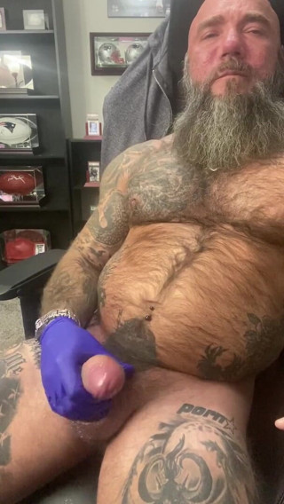 MasculineJason - Jason Collins: Jason Collins surgical glove masturbation!