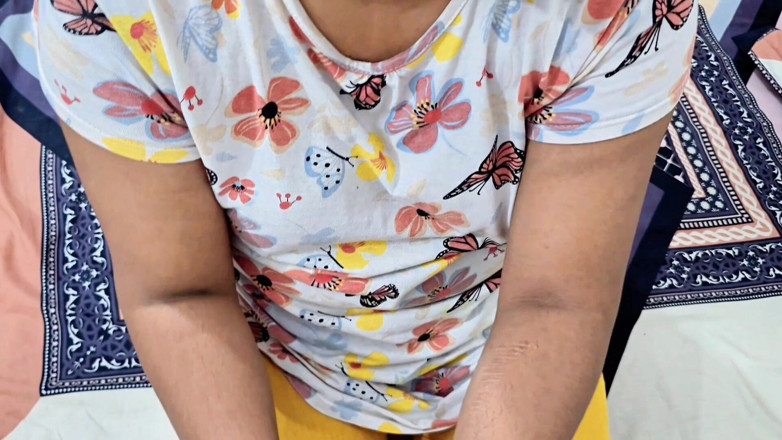 Akhi moni: Caught Watching Stepcousin Fucking Video