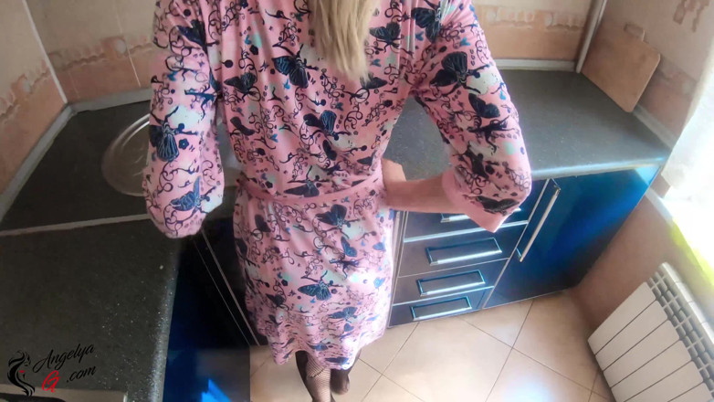 AnGelya G: Blondine harde ruige neukpartij grote lul in sexy lingerie in...