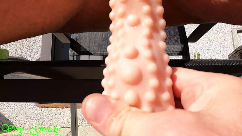Les Gourmands: Máy bay bà già rám nắng xinh đẹp khỏa thân bên...