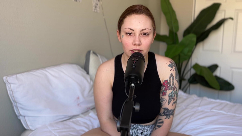 Lenna Lux: Asmr stimulasi ngomong jorok