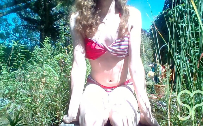 Lina Free: Lina este umplută în cur cu coaie de golf și furtun de 80...