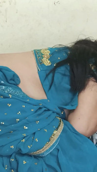Mallu Bhabhi скачет на члене Devar
