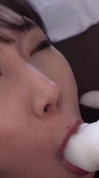 สายโทรศัพท์ เมียมีชู้ ถูกแฟนกล้ามโตดึงตัวจากเดทมาเย็ดแตกในดิบๆ