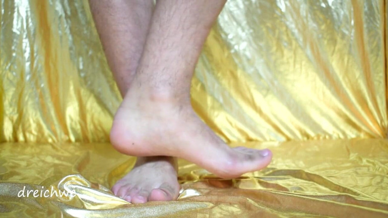 Dreichwe: Accarezzando i miei bellissimi piedi