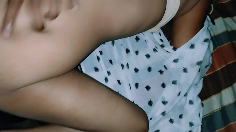 NituRandi94: Vídeo de sexo sexy do vizinho desi