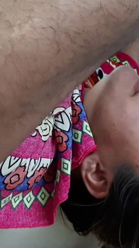 เย็ดปากและหีของน้องสาวต่างแม่