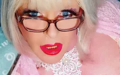 Barbie trans kız oynuyor