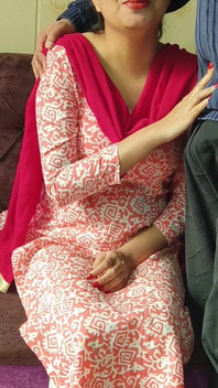 Indian Desi Teen Saara Was Seduced When a Friend Told Her a Sex Story