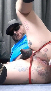 Gay Anal Kinky Web Slut Inserts Soda Can in Ass Hole