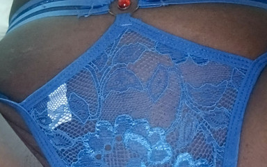 Briita: Fingering My Pussy While on Bed and Putting on Sexy...