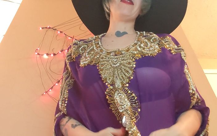 Geeky Femdom: Bruja Jessica - te tiene para cenar