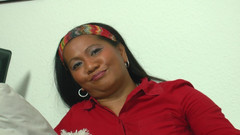 German Amateur Videos: Wanita Asia dari Jerman tidak sabar untuk bermain dengan mainan