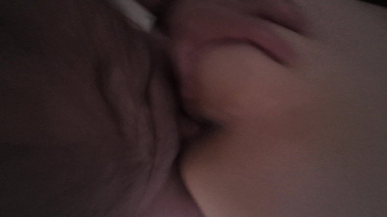 CristalVelvet: Pareja Amateur Real - El Juego Con Consoladores Se Convierte En...