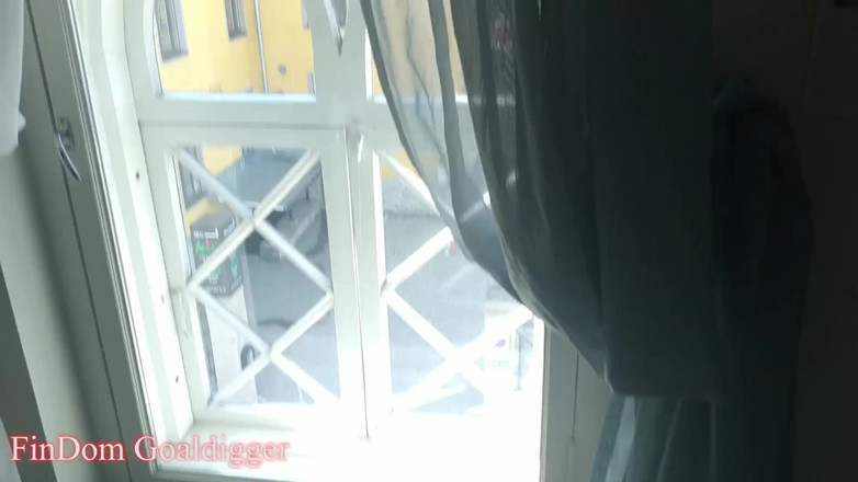 FinDom Goaldigger: Balony pończochy łazienkowe nogi