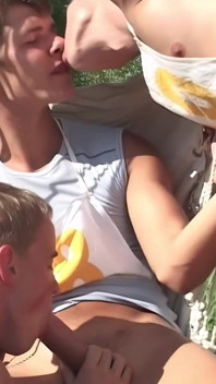 Två idrottare hade en träff med en kille vid kontrollpunkten