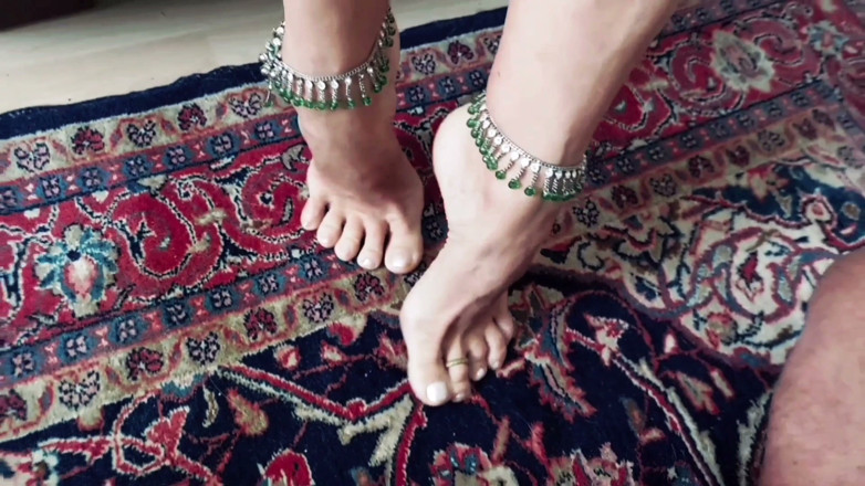 Selena701: Mature Blonde Wife Enjoys Foot Worship and Sex