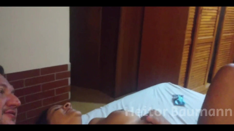 Heitor Baumann ofc.: Sacanagem MILF Pediu Ao Marido Outro Pau Na Buceta Dela