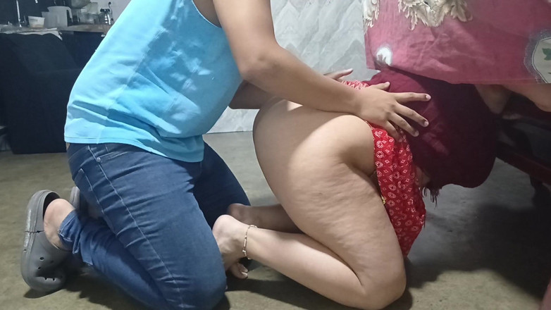 SugarPose: BBW-latina Sapphire Verleidt Leraar