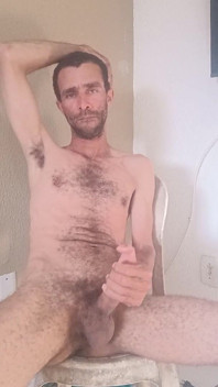 Gel de içindeki sert penisimin tadına bak?
