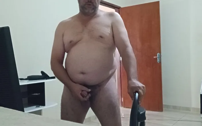 Edivaldo Dos Reis Costa: Jerking off in the Afternoon