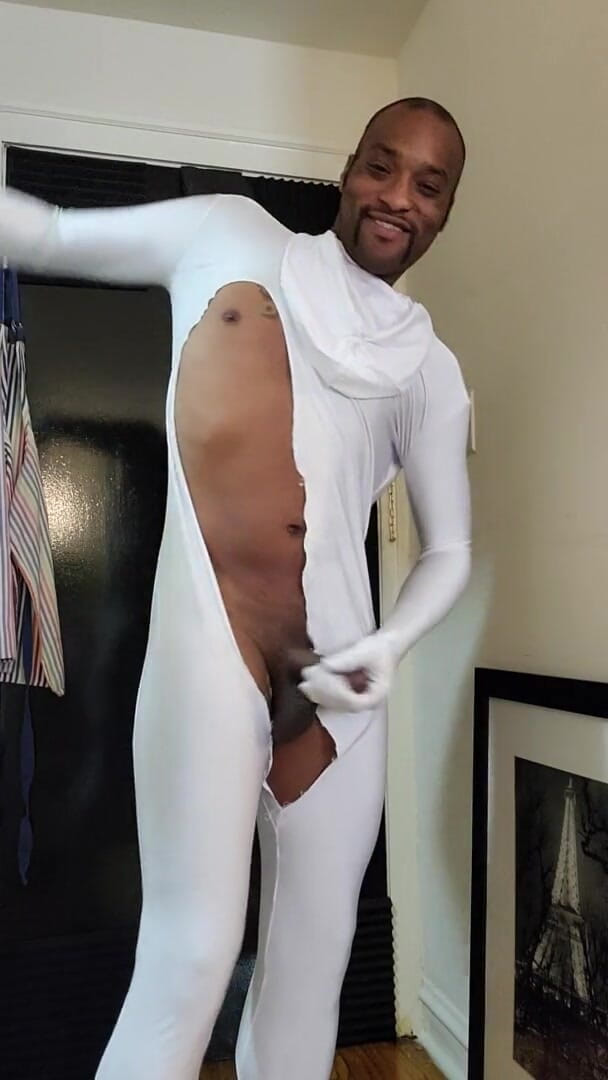Kennie Jai: Kenniejai Plays in White Spandex Suit
