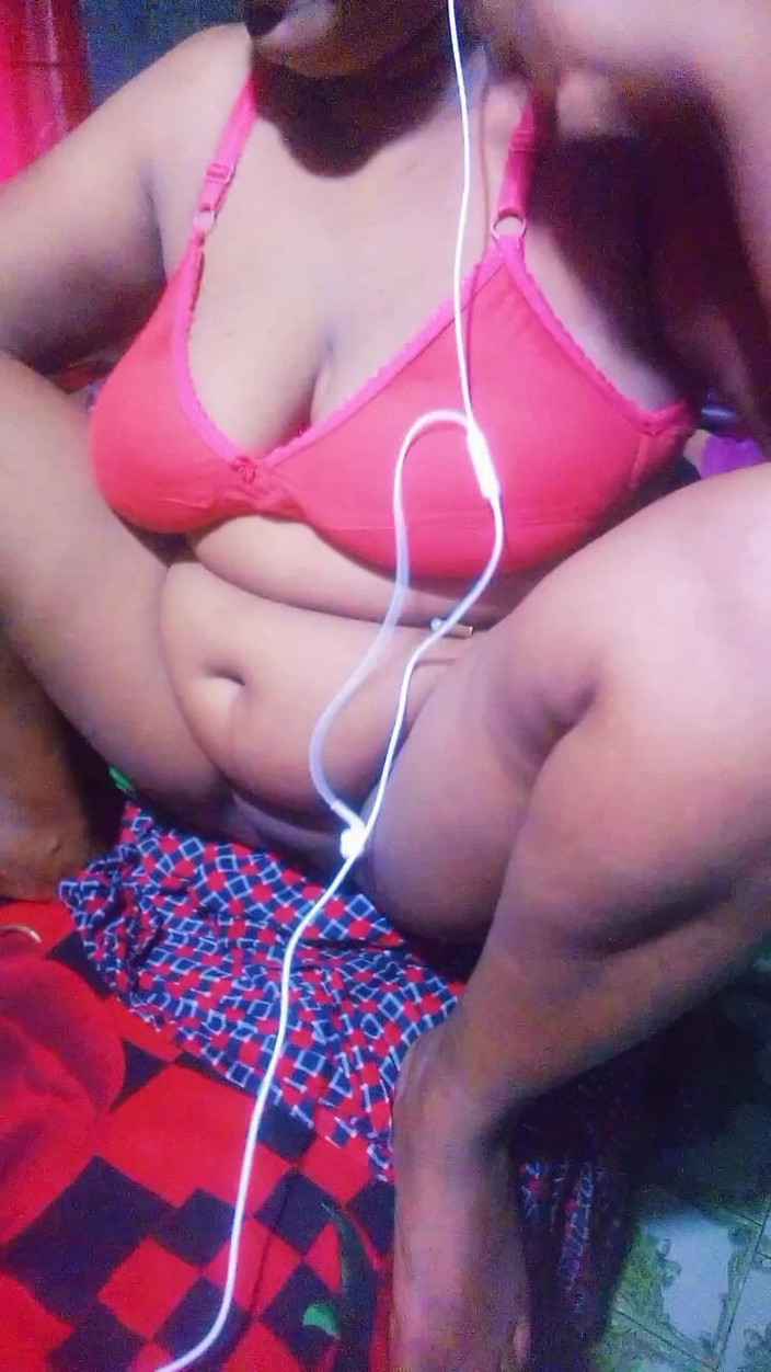 Sadia vabi: Imo Vedio, sexe