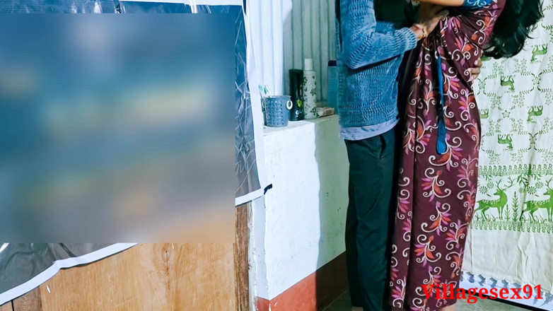 Villagesex91: Węgierski tyłek Bhabhi przejebane
