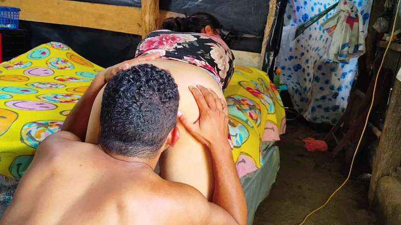 Cintialove: Tamilská panna miluji vidět vás na venkově, kouřím tě a...