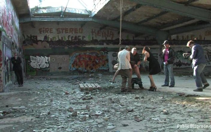 Public Disgrace by Kink: Лучшее из Европы: Harmony Rose вернулась