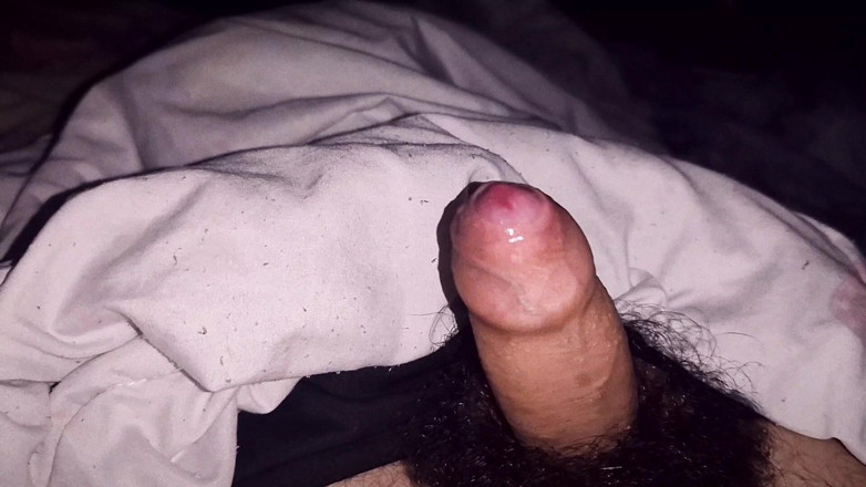 MartyBrady: Mastorbation, jumelle sexy de 20 ans, bite poilue