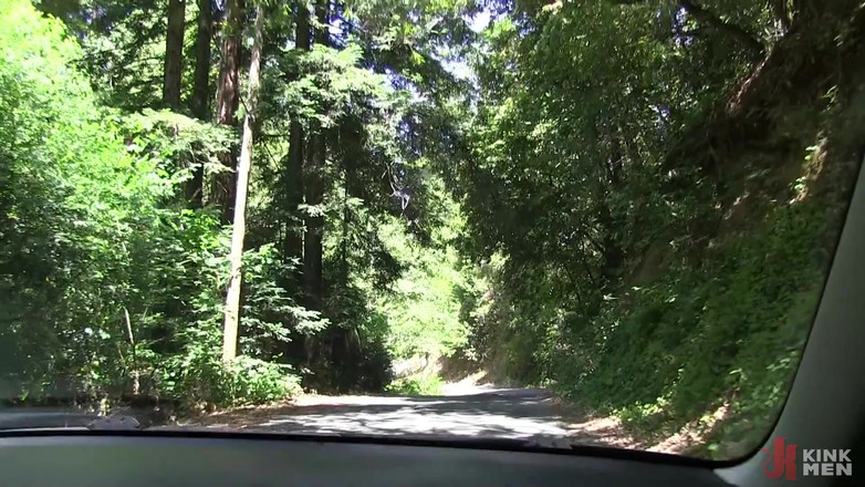 Kink Men Classics: The Cabin Series 4 - Svázaná a ošukaná v lese