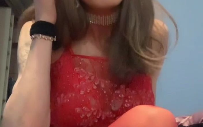 Lisa Luvly: Червоні шовковисті панчохи