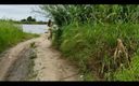 MissPopa: Sigo corriendo desnudo y presumiendo en la naturaleza.