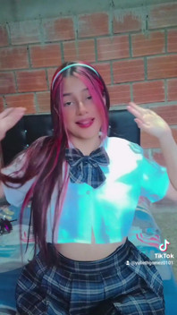 Colombian Girl Makes Tiktok for Her Best Friend and Then Sucks His Dick Part #1