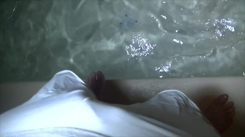 Gaybareback: Ricky Blue fuck bareback Juan in jacuzzi