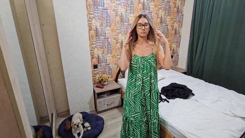 Nastystuf Girl: Mẹ kế nhận thấy tôi đang nhìn và bắt tôi liếm âm...