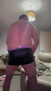 Julian Love sexy striptease