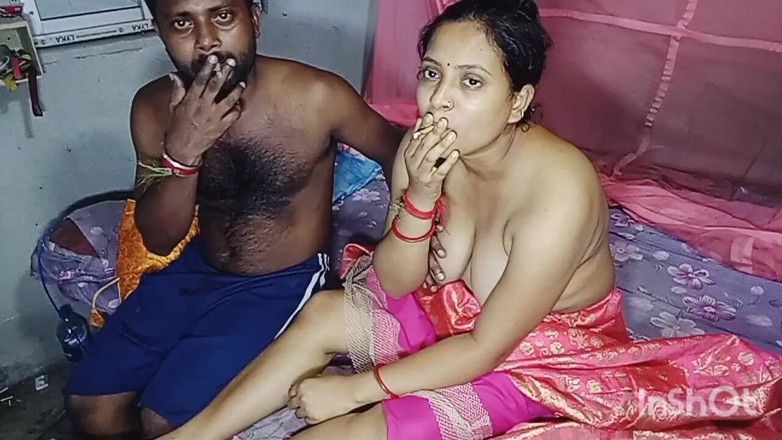 Desisupar93: Priya si kakak ipar india dengan gaun yang super aduhai...
